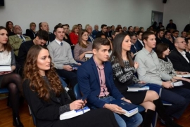 АЛЕКСАНДАР ТОМОВИЋ НАГРАЂЕН У ПОДГОРИЦИ, МАРИЈА РИСТИЋ УСПЈЕШНА У НОВОМ САДУ